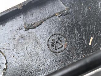 DDR, Waffenreinigungsgerät vermutlich für kasernierte Volkspolizei. Preßmassedose in gutem Zustand.