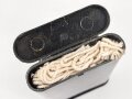 DDR, Waffenreinigungsgerät vermutlich für kasernierte Volkspolizei. Preßmassedose in gutem Zustand.