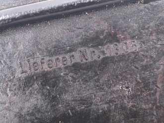 DDR, Waffenreinigungsgerät vermutlich für kasernierte Volkspolizei. Preßmassedose in gutem Zustand.