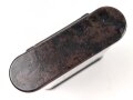 DDR, Waffenreinigungsgerät Kleinkaliber. Preßmassedose in gutem Zustand.