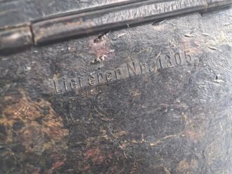 DDR, Waffenreinigungsgerät vermutlich für kasernierte Volkspolizei. Leere Preßmassedose in gutem Zustand