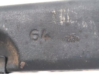 Reinigungsgerät für die Panzerbüchse 39 der Wehrmacht, Hersteller 64 ( Appel) Die Reinigungskette fehlt, sonst Vollständig. Dose Originallack