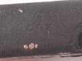Reinigungsgerät für die Panzerbüchse 39 der Wehrmacht, Hersteller "cnx". Die Reinigungskette fehlt, sonst Vollständig. Dose Originallack