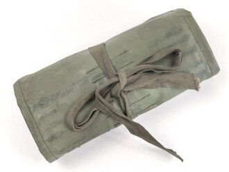 Schweiz, Reinigungsgerät in Rolltasche, datiert 1966