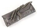 Schweiz, Reinigungsgerät in Rolltasche
