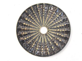 Kaiserreich, Kokarde für eine Pickelhaube für Offiziere. Buntmetall, Original lackiert, Durchmesser 51mm