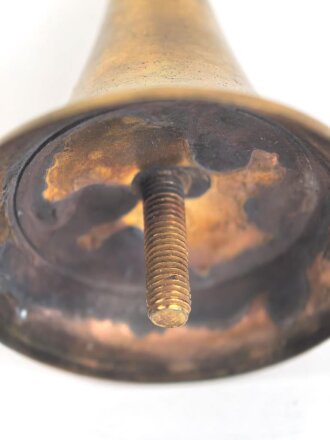 Kaiserreich, Teil einer Pickelhaubenspitze , Messing.  Gewindedurchmesser 5mm, Gesamtdurchmesser unten 50mm . Original ?