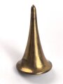 Kaiserreich, Teil einer Pickelhaubenspitze , Messing.  Gewindedurchmesser 5mm, Gesamtdurchmesser unten 50mm . Original ?