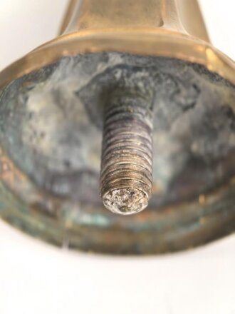 Kaiserreich, Teil einer Pickelhaubenspitze , Messing.  Gewindedurchmesser 8mm, Gesamtdurchmesser unten 49mm