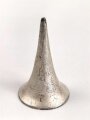 Kaiserreich, Teil einer Pickelhaubenspitze , Eisen versilbert  Gewindedurchmesser 7mm, Gesamtdurchmesser unten 47mm