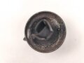 Knopf 91 für eine Pickelhaube. Eisen