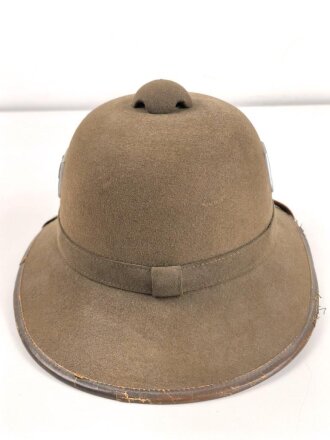 Tropenhelm für Angehörige des Heeres. 2. Modell, im Schweißleder datiert 1942. Kopfgrösse 56. Variante mit braunem Rand