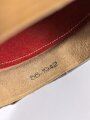 Tropenhelm für Angehörige des Heeres. 2. Modell, im Schweißleder datiert 1942. Kopfgrösse 56. Variante mit braunem Rand