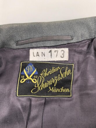 Luftwaffe, Waffenrock für einen Major Luftnachrichten. Eigentumstück in gutem Gesamtzustand, die Effekten originalvernäht, Schneideretikett von 1941