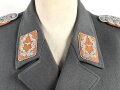 Luftwaffe, Waffenrock für einen Major Luftnachrichten. Eigentumstück in gutem Gesamtzustand, die Effekten originalvernäht, Schneideretikett von 1941