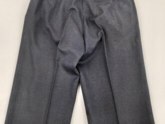 Luftwaffe, gerade Hose für Offiziere, einige Mottenschäden