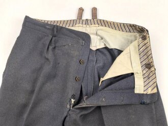 Luftwaffe, gerade Hose für Offiziere, einige Mottenschäden