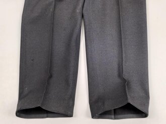 Luftwaffe, gerade Hose für Offiziere, einige Mottenschäden