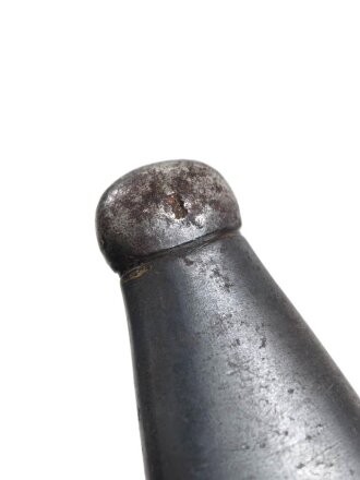1.Weltkrieg, Seitengewehr Modell 1898/05 alter Art in Stahlblechscheide. Preussische Abnahme von 1915, im Koppelschuh mit Troddel. Guter Gesamtzustand