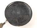 Bayern, Tschako für Landwehr Modell 1825. Der Deckel aus Blech, der silberne Kordon unvollständig. Innenfutter fehlt, sonst guter Gesamtzustand.