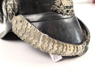 Bayern, Helm für Angehörige der Bürgerwehr Kavallerie Modell 1850. Zusammengehöriges, in allen Teilen originales Stück