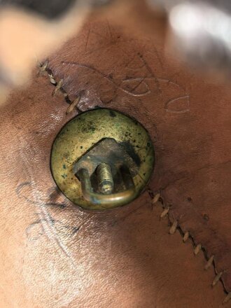 Bayern, Helm für Angehörige der Bürgerwehr Kavallerie Modell 1850. Zusammengehöriges, in allen Teilen originales Stück