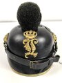 Bayern, Raupenhelm Modell 1868 für Mannschaften der Infanterie. Die originale Webpelzraupe mit kleinem Mottenschaden, sonst guter Gesamtzustand