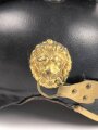 Bayern, Raupenhelm Modell 1868 für Mannschaften der Infanterie. Die originale Webpelzraupe mit kleinem Mottenschaden, sonst guter Gesamtzustand