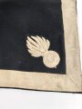 Belgien, Schabracke um 1900 in gutem Zustand. Dazu zwei Schabrunken in ähnlicher Form. Diverse kleinere Mottenschäden, dennoch in gutem Gesamtzustand