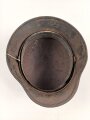 Luftwaffe, Stahlhelm Modell 1940. Originallack, ungereinigtes Stück, in allen Teilen original und zusammengehörig. hkp64