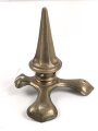 Kreuzblatt mit abnehmbarer Spitze für eine Pickelhaube für Offiziere, Messing