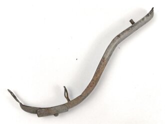 Hinterschiene für eine Pickelhaube, Eisen , Länge ohne Befestigungen ca 16,5cm