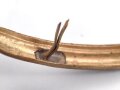 Hinterschiene für eine Pickelhaube, Messing, Länge ohne Befestigungen ca 17,5cm