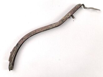 Hinterschiene für eine Pickelhaube, Messing, Länge ohne Befestigungen ca 16,5cm