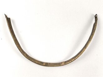 Vorderschiene für eine Pickelhaube, Gesamtlänge...
