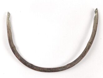 Vorderschiene für eine Pickelhaube, Gesamtlänge...