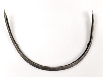 Vorderschiene für eine Pickelhaube, Gesamtlänge...