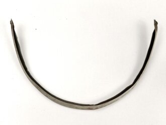Vorderschiene für eine Pickelhaube, Gesamtlänge...