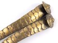 Schuppenkette für eine Pickelhaube. Gesamtlänge 32,5cm, Messing