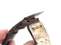 Teil einer Schuppenkette für eine Pickelhaube. Gesamtlänge 18,5cm, silbern