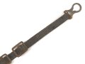1.Weltkrieg, Kinnriemen für eine Pickelhaube für Mannschaften. Gesamtlänge mit Beschlägen 33cm