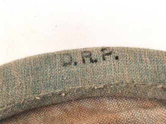 1.Weltkrieg, feldgrauer Überzug für eine Pickelhaube für Offiziere. Getragen, guter Gesamtzustand
