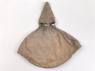 1.Weltkrieg, feldgrauer Überzug für eine Pickelhaube für Offiziere. Getragen, guter Gesamtzustand