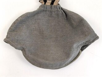 1.Weltkrieg, feldgrauer Überzug für eine Pickelhaube für Offiziere. Ungetragenes Stück, steingraue Variante