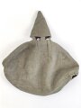 1.Weltkrieg, feldgrauer Überzug für eine Pickelhaube für Offiziere. Getragen, guter Gesamtzustand, grünliche Variante