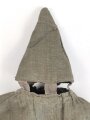 1.Weltkrieg, feldgrauer Überzug für eine Pickelhaube für Offiziere. Getragen, guter Gesamtzustand, grünliche Variante