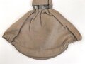 1.Weltkrieg, feldgrauer Überzug für eine Pickelhaube für Offiziere. Ungetragenes Stück mit Papieretikett