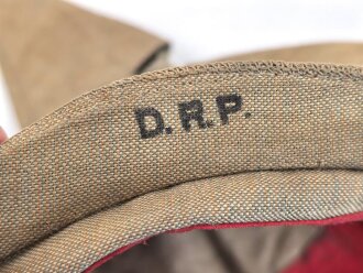 1.Weltkrieg, feldgrauer Überzug für eine Pickelhaube für Offiziere. Getragen, guter Gesamtzustand, wendbare Variante mit rotem Manöverband