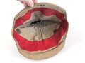 1.Weltkrieg, feldgrauer Überzug für eine Pickelhaube für Offiziere. Getragen, guter Gesamtzustand, wendbare Variante mit rotem Manöverband