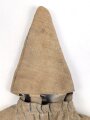 1.Weltkrieg, feldgrauer Überzug für eine Pickelhaube für Offiziere. Getragen, guter Gesamtzustand, wendbare Variante mit rotem Manöverband